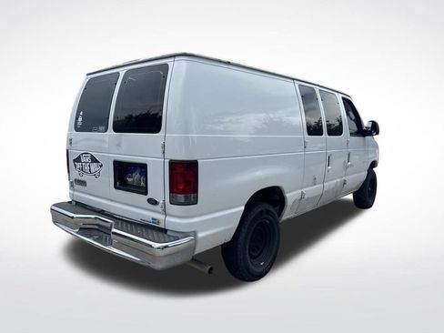 Used 2008 Ford E-250 and Econoline 250 RWD image 5