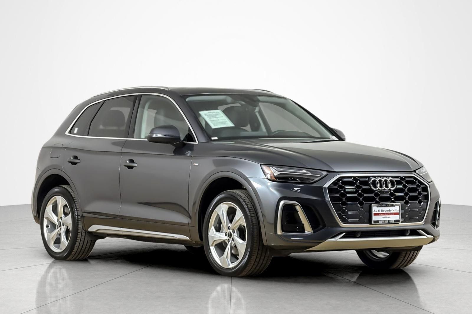 Used 2023 Audi Q5 2.0T Premium Plus w/ Premium Plus Package AWD/4WD image 7