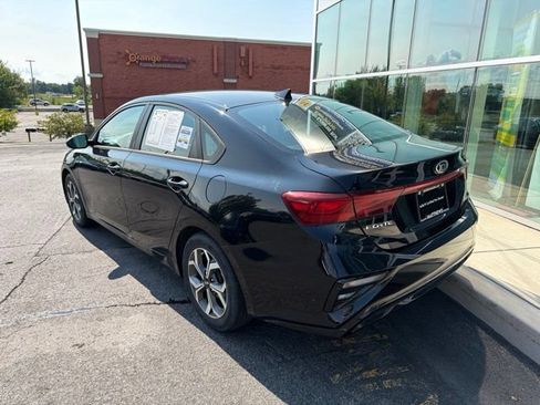 Certified 2021 Kia Forte LXS FWD image 4