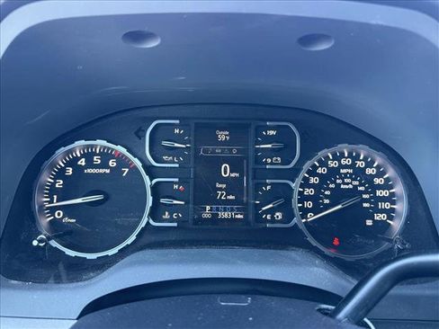 Used 2018 Toyota Tundra SR5 image 15