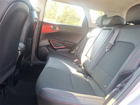 Used 2023 Kia Soul GT-Line image 9