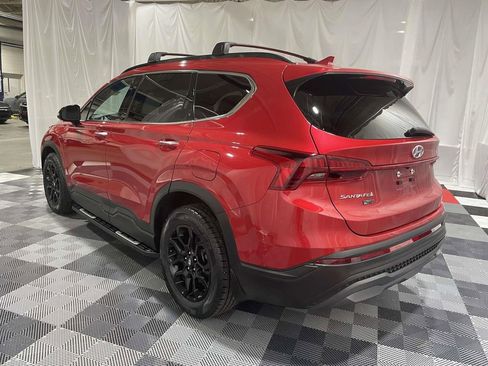 Used 2023 Hyundai Santa Fe XRT FWD image 2