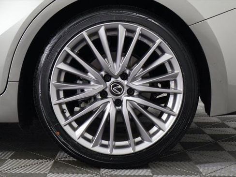 Certified 2023 Lexus IS 300 w/ Premium Package RWD image 16