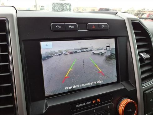 Used 2019 Ford F150 Lariat AWD/4WD image 17