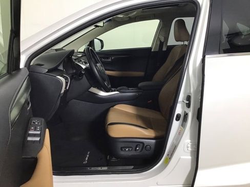 Used 2015 Lexus NX 200t 200t image 9