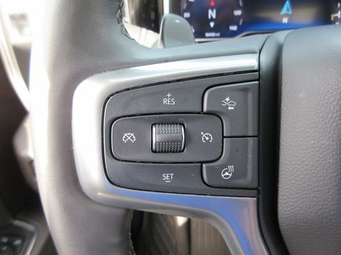 Certified 2025 Chevrolet Silverado 1500 LTZ image 31