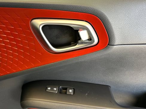 Certified 2023 Kia Soul GT-Line w/ GT-Line Technology Package FWD image 19