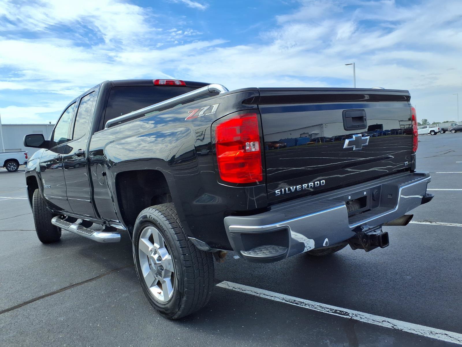 Used 2018 Chevrolet Silverado 2500 LT w/ All Star Edition AWD/4WD image 28