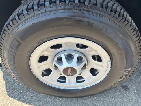 New 2025 GMC Sierra 3500 Pro image 18