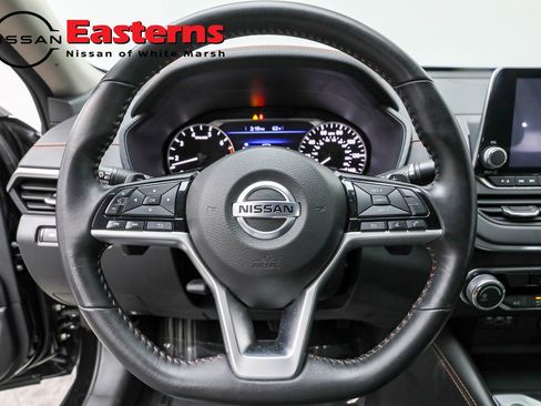 Used 2021 Nissan Altima 2.5 SR image 13