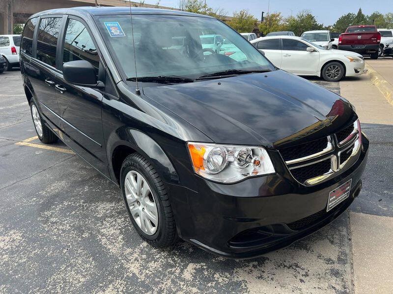 Used 2017 Dodge Grand Caravan SE w/ Power Window Group FWD image 11
