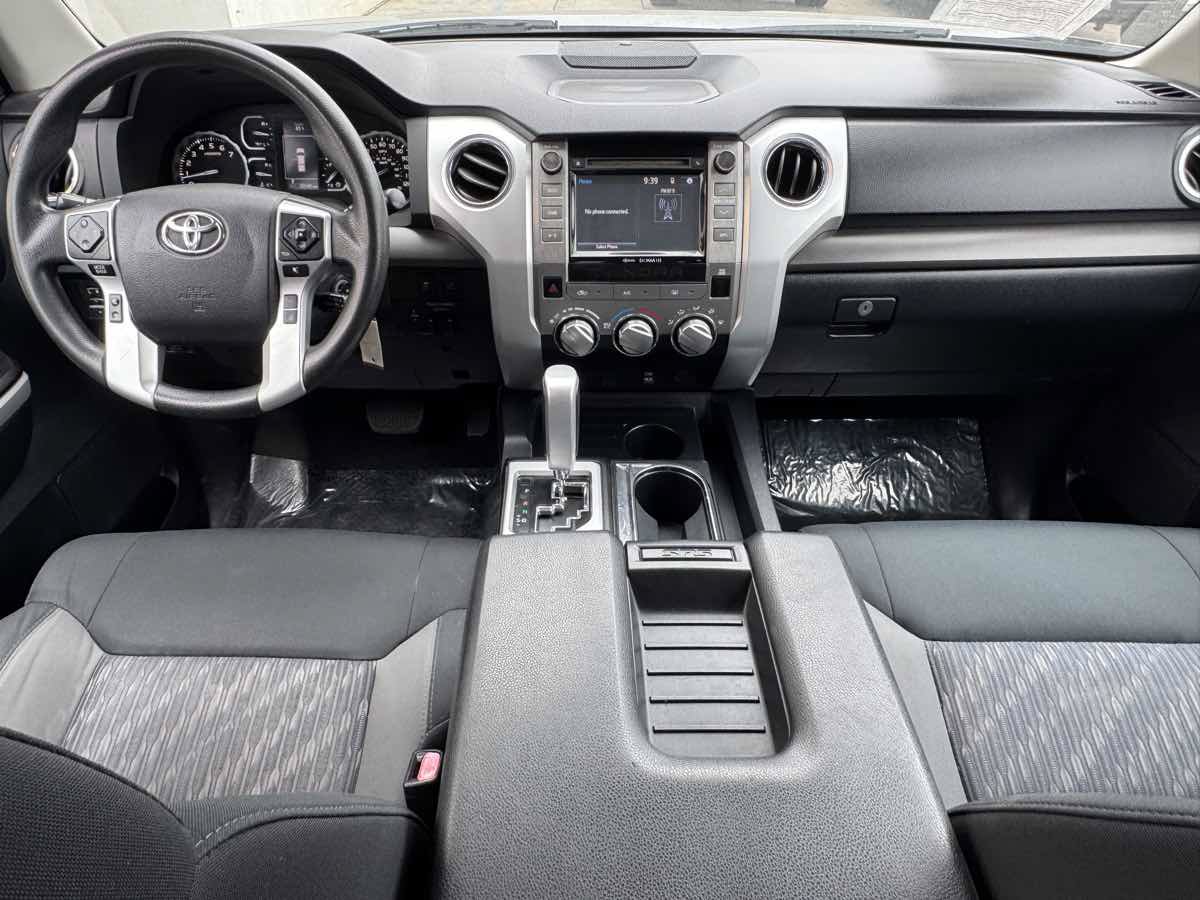 Used 2018 Toyota Tundra SR5 w/ SR5 Upgrade Package RWD image 21
