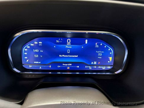 Used 2024 Chevrolet Tahoe Z71 w/ Luxury Package image 17