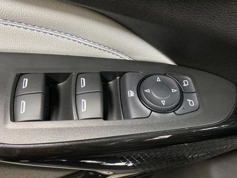 Used 2024 Chevrolet Trax LT w/ Driver Confidence Package FWD image 20