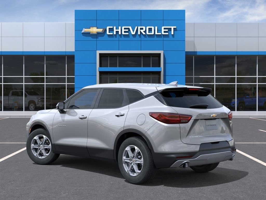 New 2026 Chevrolet Blazer LT AWD/4WD image 3
