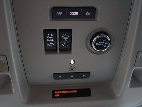 Used 2019 GMC Yukon Denali w/ Denali Ultimate Package image 20