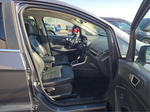 Used 2020 Ford EcoSport Titanium AWD/4WD image 4