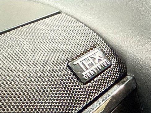 Used 2017 Lincoln Navigator L Reserve image 21