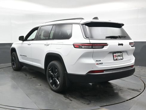 New 2026 Jeep Grand Cherokee L Limited AWD/4WD image 9