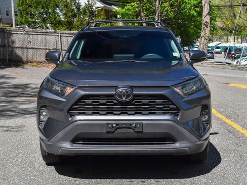 Used 2021 Toyota RAV4 LE AWD/4WD image 12