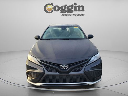 Used 2024 Toyota Camry XSE image 4