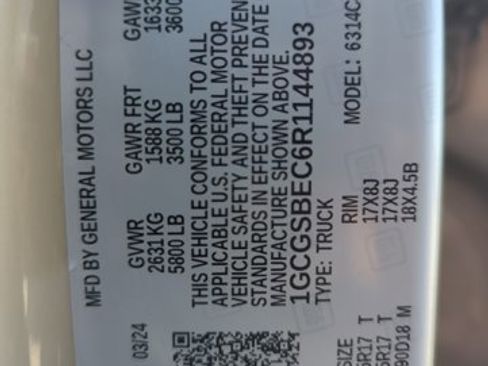 Used 2024 Chevrolet Colorado W/T image 22