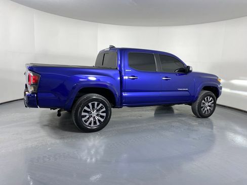 Certified 2022 Toyota Tacoma Limited image 6