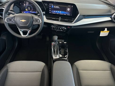 New 2026 Chevrolet Trax LT w/ Driver Confidence Package FWD image 13