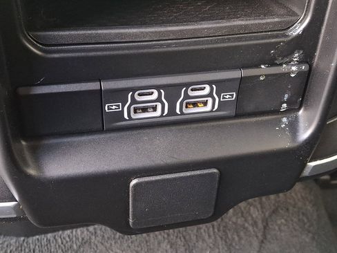 Used 2023 RAM 1500 Big Horn AWD/4WD image 11