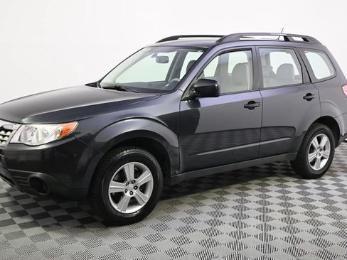 Used 2013 Subaru Forester 2.5X w/ Alloy Wheel Pkg AWD/4WD image 2