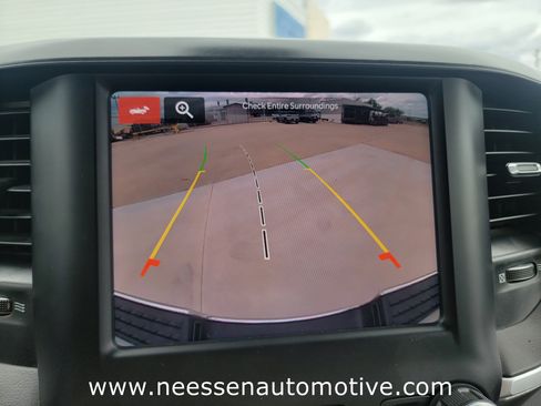 Used 2024 RAM 2500 Big Horn image 25