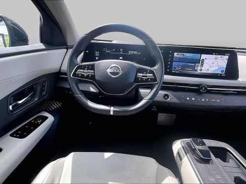 Certified 2023 Nissan Ariya FWD image 5