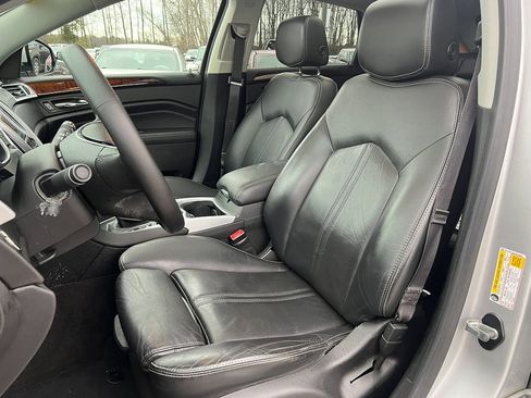 Used 2016 Cadillac SRX Luxury image 13