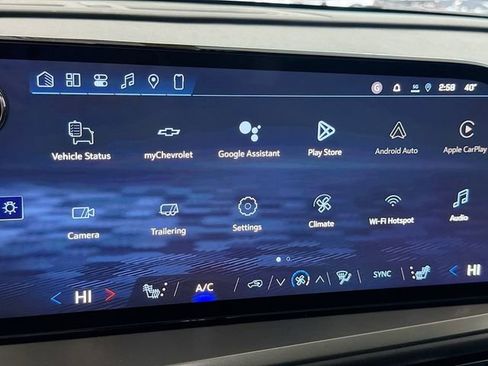 New 2026 Chevrolet Traverse LT image 15