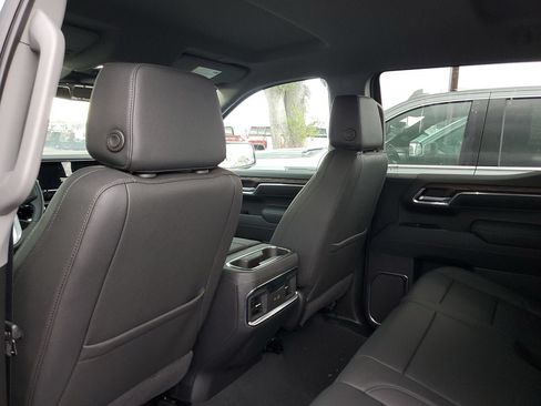New 2026 GMC Sierra 1500 SLT w/ SLT Premium Package RWD image 11