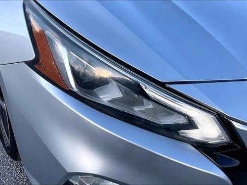 Certified 2022 Nissan Altima 2.5 SR image 27