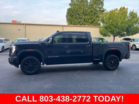 Used 2025 GMC Sierra 2500 AT4 w/ Max Trailering Package AWD/4WD image 40