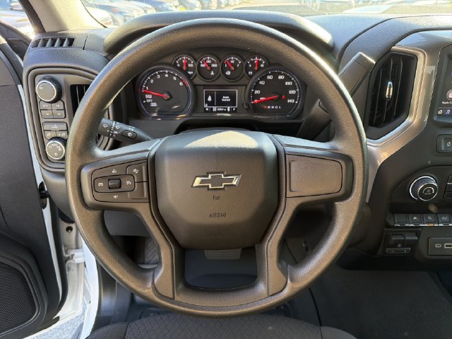 Used 2024 Chevrolet Silverado 1500 Custom Trail Boss w/ LPO, Dark Essentials Package AWD/4WD image 23