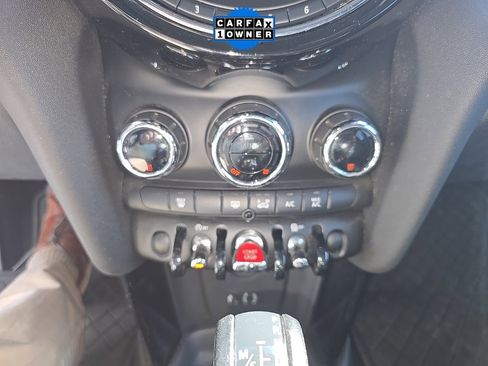 Used 2015 MINI Cooper S image 13