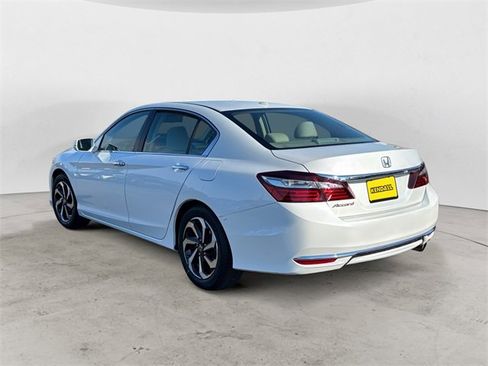 Used 2016 Honda Accord EX-L image 3