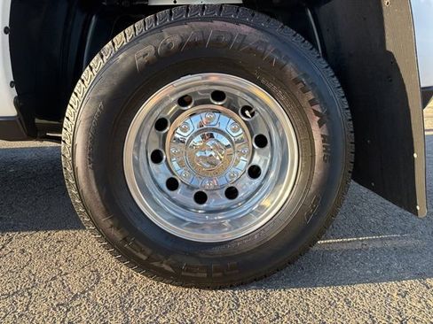 Used 2025 RAM 3500 Laramie image 27