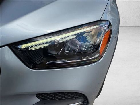 Used 2024 Mercedes-Benz GLE 350 4MATIC image 5