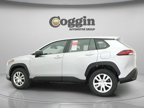 New 2026 Toyota Corolla Cross L image 6