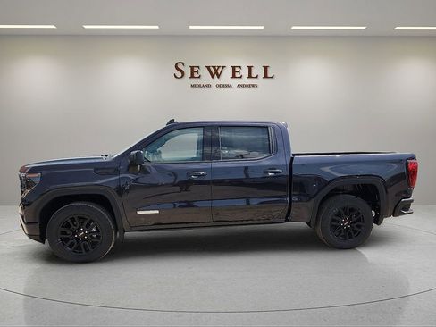 Used 2024 GMC Sierra 1500 Elevation RWD image 2