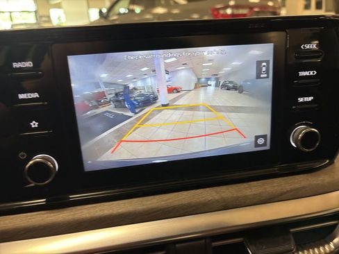 Used 2021 Kia K5 EX image 14