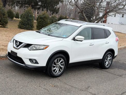Used 2014 Nissan Rogue SL image 18