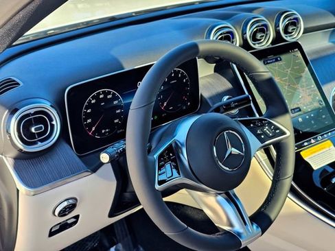 New 2026 Mercedes-Benz GLC 300 4MATIC image 15