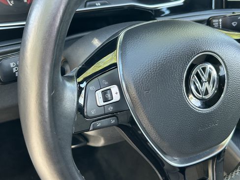 Used 2019 Volkswagen Jetta R-Line w/ R-Line Cold Weather Package FWD image 26