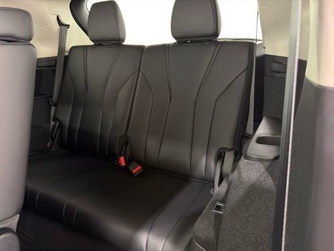 Certified 2024 Acura MDX SH-AWD image 19