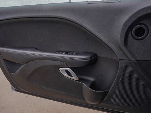 Used 2021 Dodge Challenger SXT w/ Blacktop Package image 20